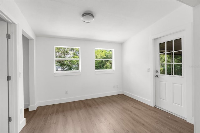 7192 Catalina St, Spring Hill, FL 34606 - unfurnished bedroom featuring light wood-style floors and baseboards