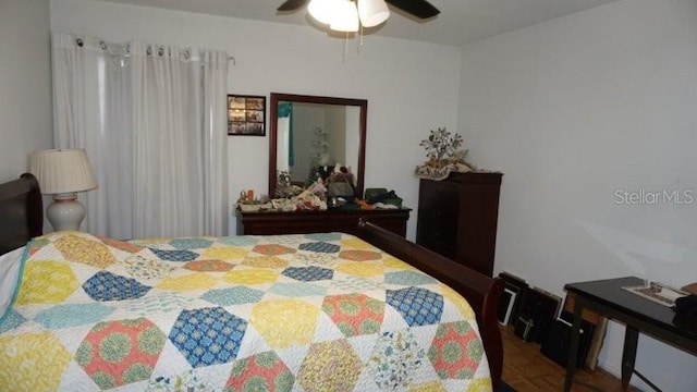 5434 Chad Pl Unit 14, New Port Richey, FL 34652 - bedroom with ceiling fan