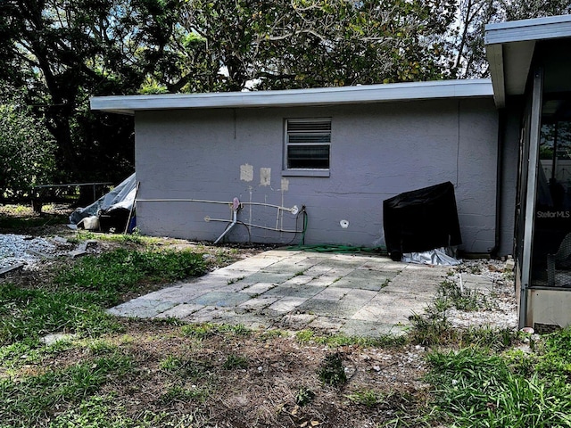 723 W Bayshore Dr, Tarpon Springs, FL 34689 - view of patio