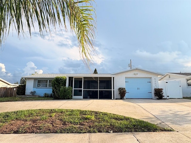 5321 Mosaic Dr, Holiday, FL 34690 - photo 1
