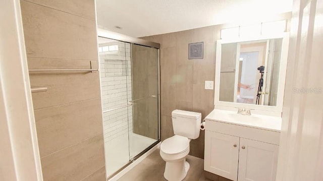 423 E Kaley St, Orlando, FL 32806 - bathroom with a stall shower and vanity