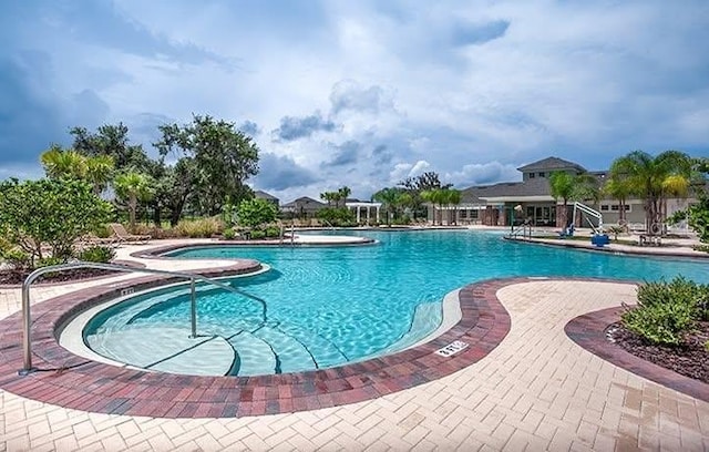13600 Crest Lake Dr, Hudson, FL 34669 - photo 2