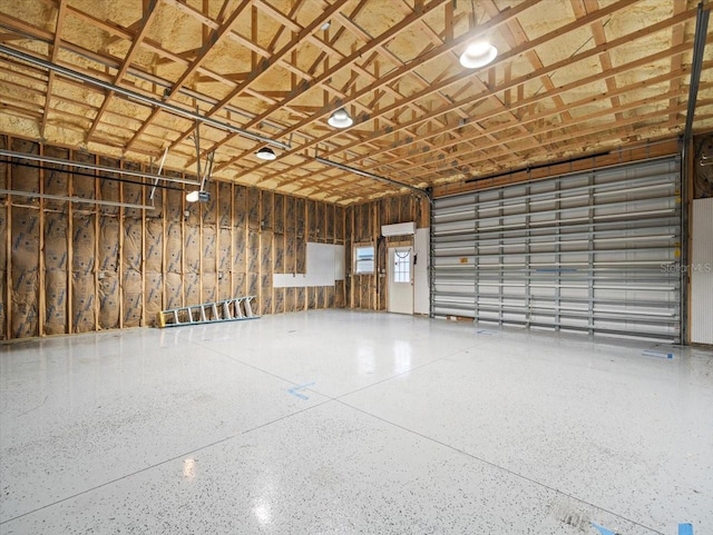 15430 Oakcrest Cir, Brooksville, FL 34604 - view of garage
