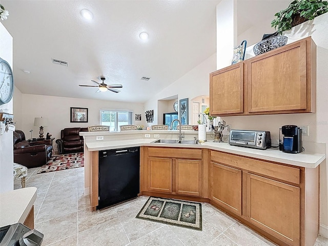 9431 Spring Hill Dr, Spring Hill, FL 34608 - kitchen with dishwasher, a peninsula, lofted ceiling, ceiling fan, and open floor plan