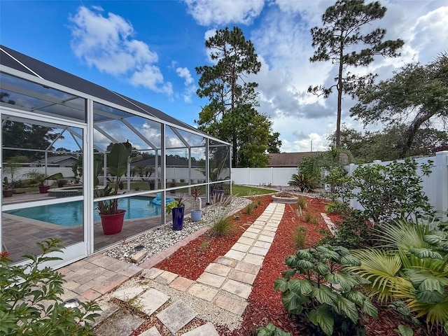 9431 Spring Hill Dr, Spring Hill, FL 34608 - view of swimming pool with a fenced backyard and a patio