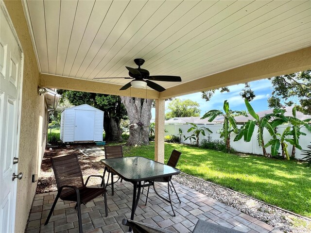 3447 Paloma Dr, Holiday, FL 34690 - photo 34