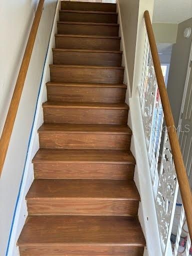 2200 S Palmetto Ave Unit E050, South Daytona, FL 32119 - view of stairway