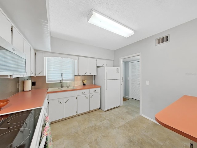 2261 Swedish Dr Unit 37, Clearwater, FL 33763 - photo 10