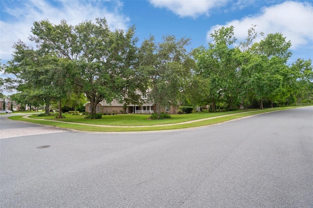 7268 Crystal Spring Run, Weeki Wachee, FL 34607 - view of front of home featuring a front yard