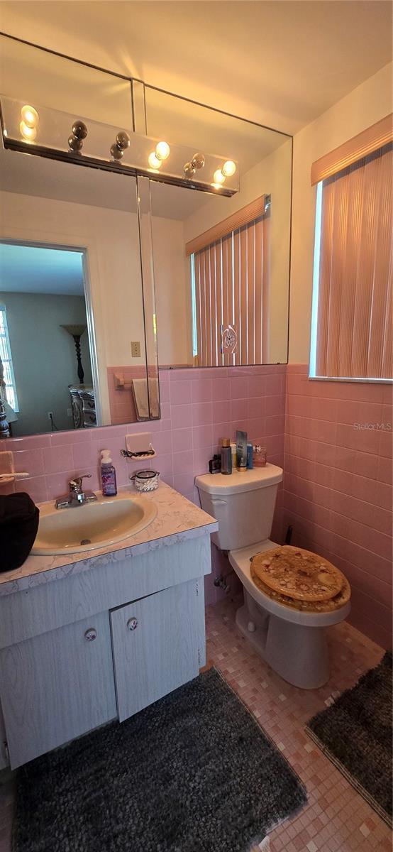 10211 Oleander Dr, Port Richey, FL 34668 - photo 13