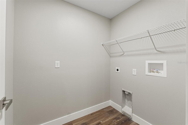 8782 N Sandree Dr, Citrus Springs, FL 34434 - laundry room featuring hookup for an electric dryer, hookup for a washing machine, and dark wood finished floors