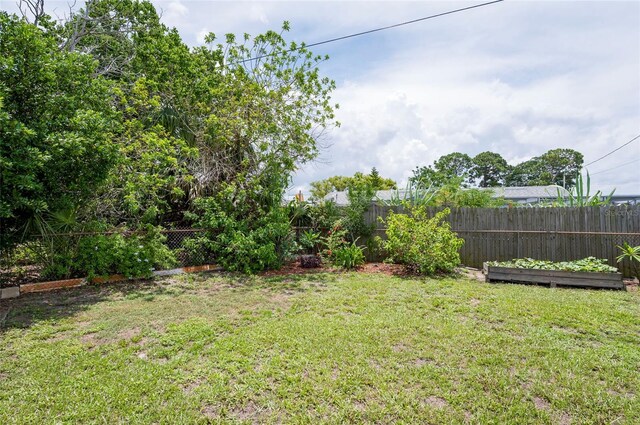 10600 Oleander Dr, Port Richey, FL 34668 - view of fenced backyard