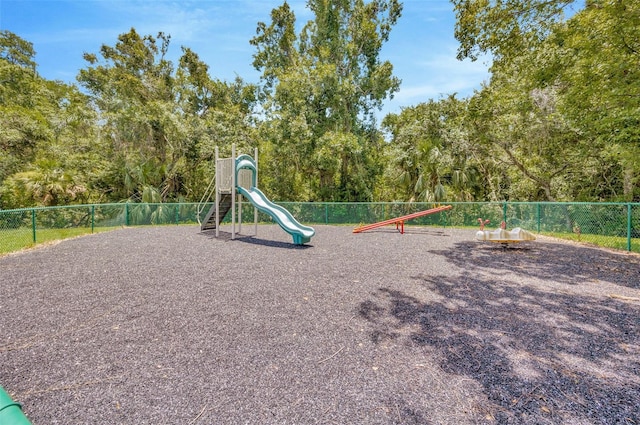 3134 Lake Pine Way Unit F2, Tarpon Springs, FL 34688 - view of community playground