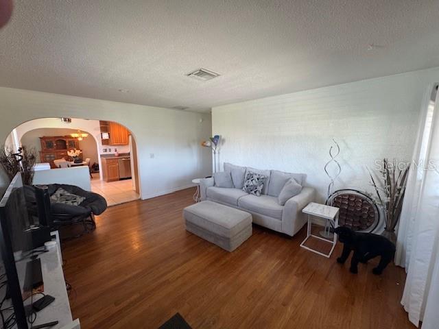 4027 31st Ave N, Saint Petersburg, FL 33713 - photo 5