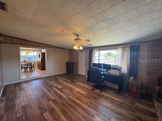 4027 31st Ave N, Saint Petersburg, FL 33713 - photo 15
