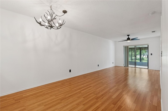 11725 Spring Tree Ln, Port Richey, FL 34668 - photo 4