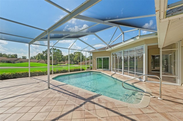 7328 Blue Skies Dr, Spring Hill, FL 34606 - outdoor pool featuring a patio and glass enclosure