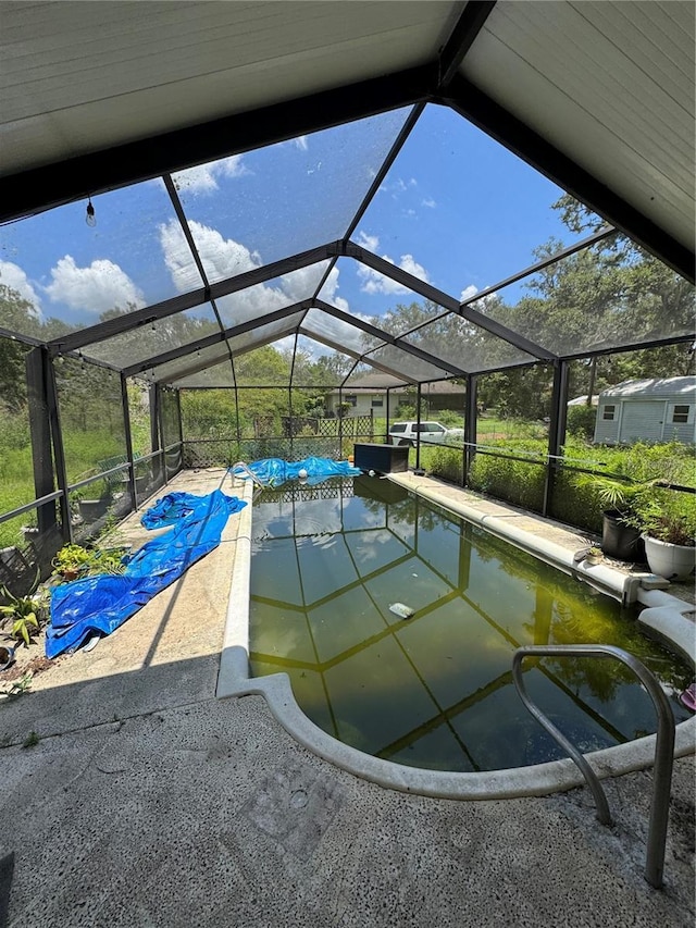 34767 Evergreen Way, Ridge Manor, FL 33523 - outdoor pool with a patio area and glass enclosure