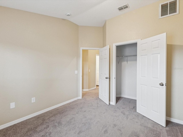 5048 Teather St, Spring Hill, FL 34608 - unfurnished bedroom featuring carpet floors and a closet