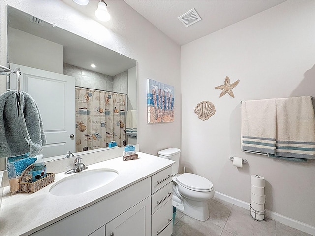 8855 Prairie Creek Dr, New Port Richey, FL 34655 - full bath featuring vanity, tile patterned flooring, and a shower with curtain