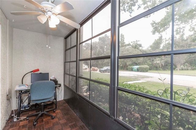 3153 Lake Pine Way Unit A1, Tarpon Springs, FL 34688 - home office with a ceiling fan and a textured wall