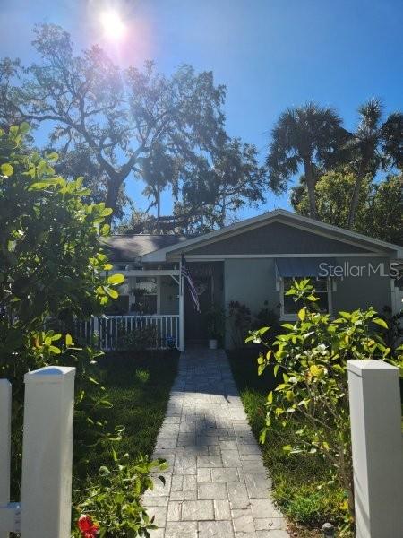5710 Broadway Ave, New Port Richey, FL 34652 - view of bungalow-style house