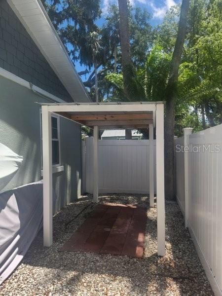 5710 Broadway Ave, New Port Richey, FL 34652 - view of patio / terrace