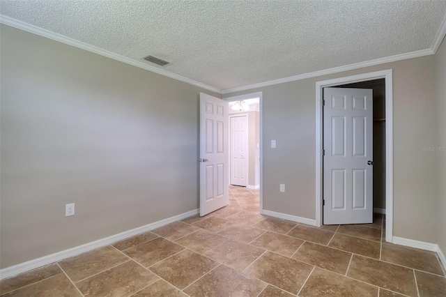 13637 Lagoon Dr, Hudson, FL 34667 - unfurnished room featuring a textured ceiling and crown molding