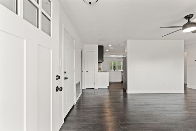 1324 Newhope Rd, Spring Hill, FL 34606 - entryway featuring ceiling fan, dark wood-style floors, and recessed lighting