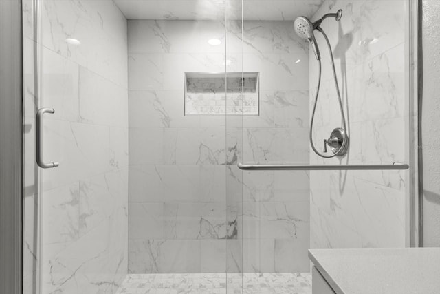 11446 W Bayshore Dr Unit 36, Crystal River, FL 34429 - bathroom with a marble finish shower