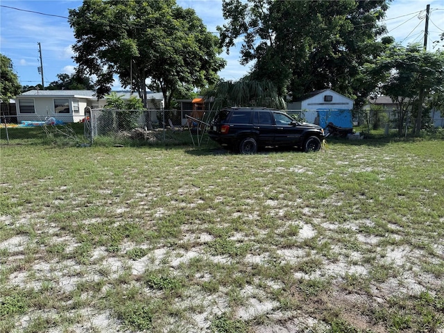 12813 Vassar Ct, Hudson, FL 34667 - view of yard