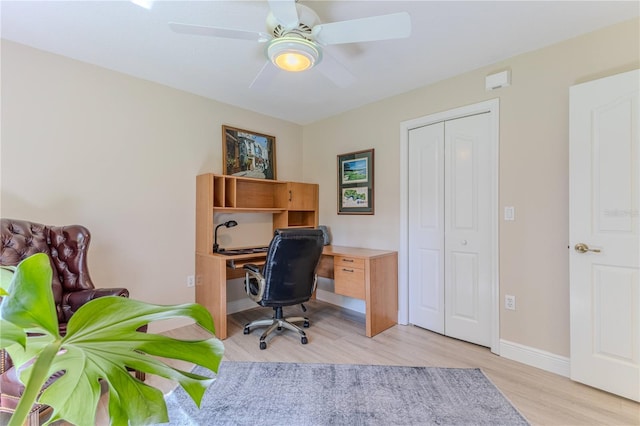 5301 Legend Hills Ln, Spring Hill, FL 34609 - office space featuring light wood-type flooring and a ceiling fan