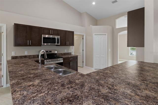 11141 Jenny Wren Rd, Weeki Wachee, FL 34614 - photo 16