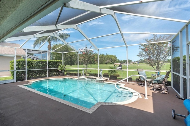 1610 Winding Willow Dr, Trinity, FL 34655 - view of pool featuring a patio, a lanai, and a pool with connected hot tub
