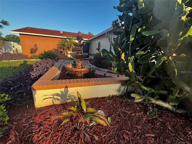 10411 Leaning Oak Dr, Port Richey, FL 34668 - photo 2