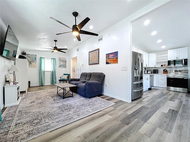 7110 S Mascotte St, Tampa, FL 33616 - photo 20