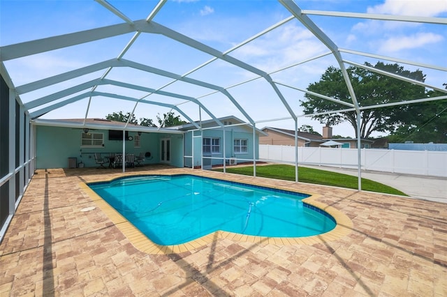 18605 San Rio Cir, Lutz, FL 33549 - photo 11