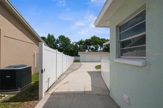 18605 San Rio Cir, Lutz, FL 33549 - photo 27