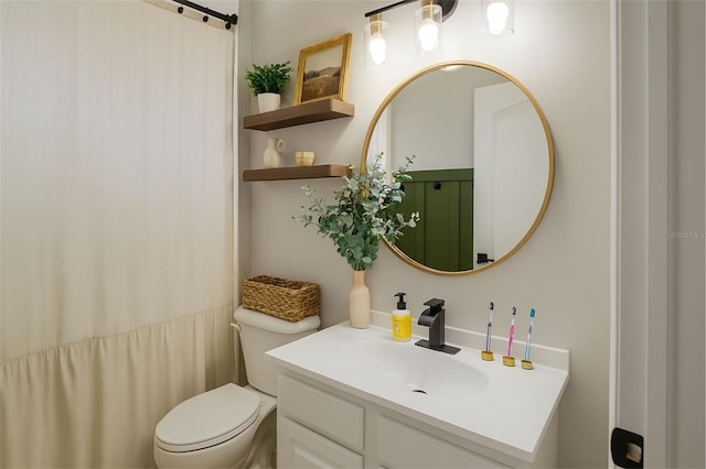 14647 Potterton Cir, Hudson, FL 34667 - bathroom with vanity and curtained shower