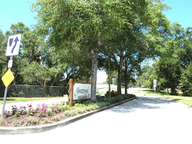 11733 Rolling Pine Ln, Port Richey, FL 34668 - photo 6