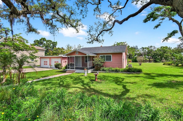 614 Riverside Dr, Tarpon Springs, FL 34689 - photo 1