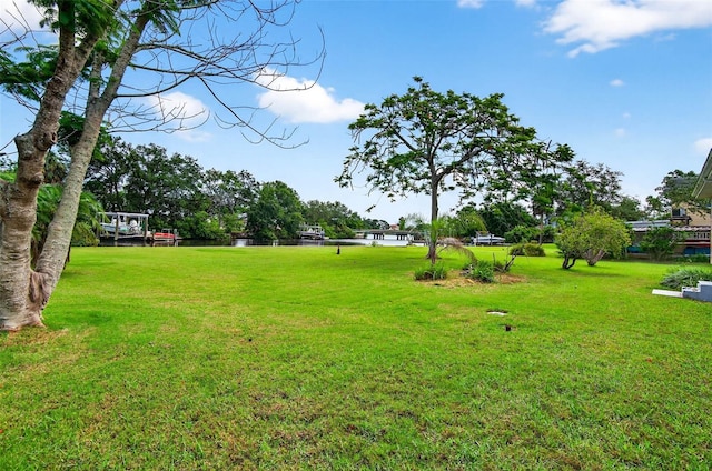 614 Riverside Dr, Tarpon Springs, FL 34689 - photo 5
