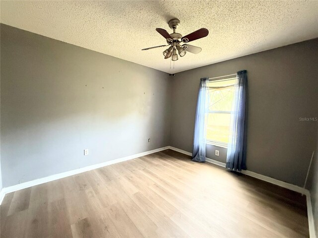 5514 Kentucky Ave, New Port Richey, FL 34652 - photo 8