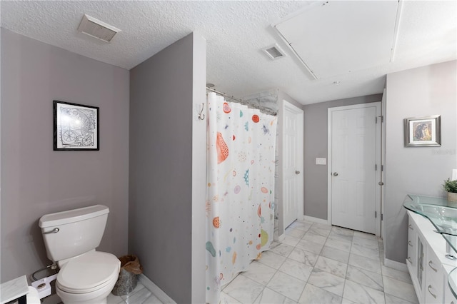 2010 E Palm Ave Unit 14312, Tampa, FL 33605 - full bath featuring marble finish floors, vanity, and a shower with shower curtain