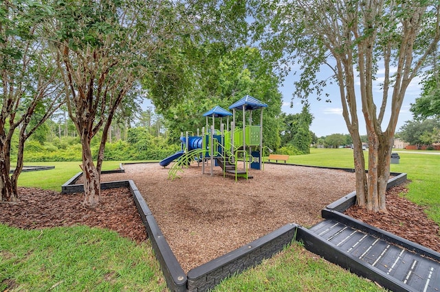12729 Saulston Pl, Hudson, FL 34669 - photo 43