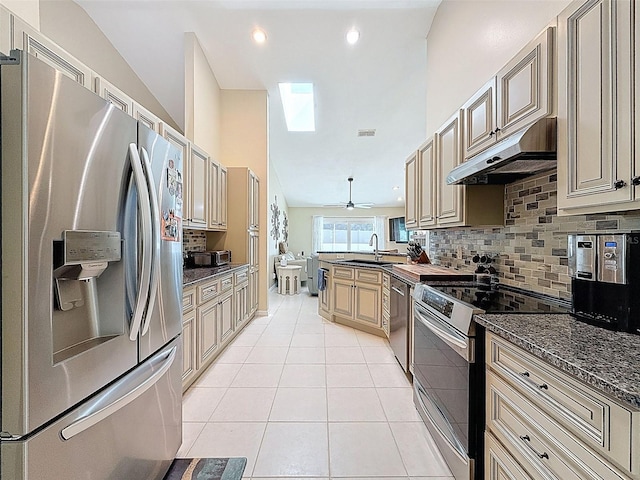 1604 Gulf Beach Blvd, Tarpon Springs, FL 34689 - photo 10