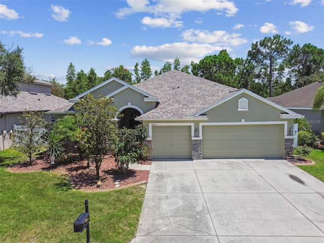 11126 Biddeford Pl, New Port Richey, FL 34654 - view of front of home with stucco siding, a front lawn, an attached garage, and driveway