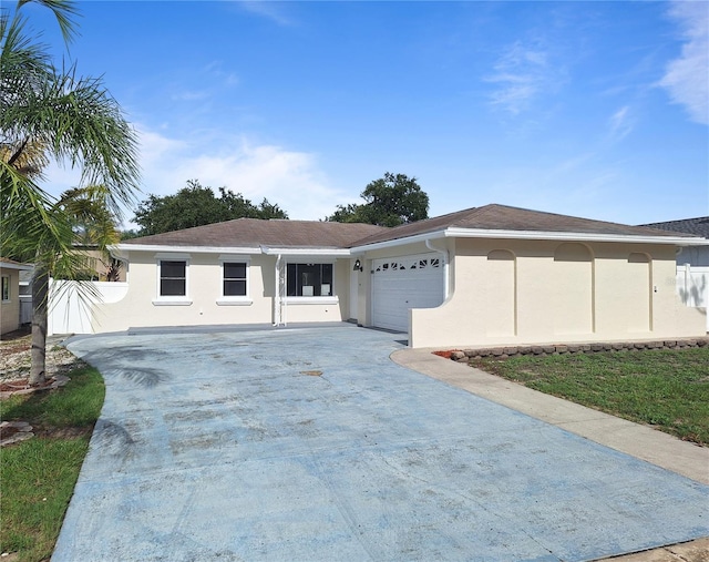 1611 Cromwell Dr, Tarpon Springs, FL 34689 - photo 1
