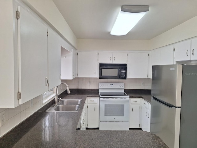1611 Cromwell Dr, Tarpon Springs, FL 34689 - photo 5