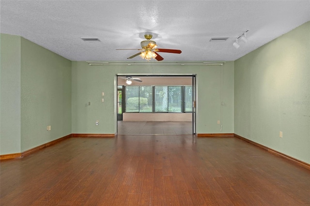 2318 Evenglow Ave, Spring Hill, FL 34609 - photo 5